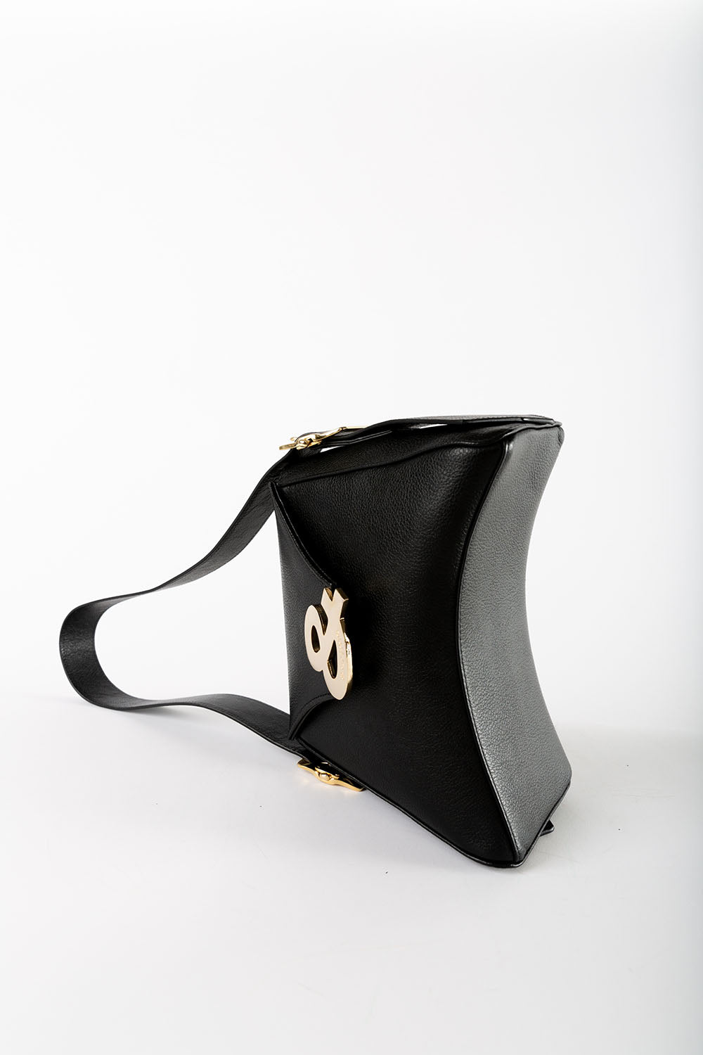 Clue One Black