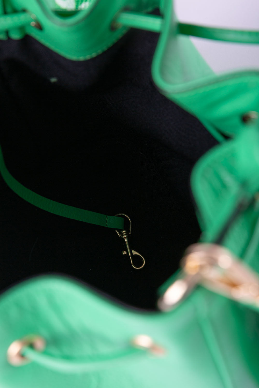 Clue Two Green
