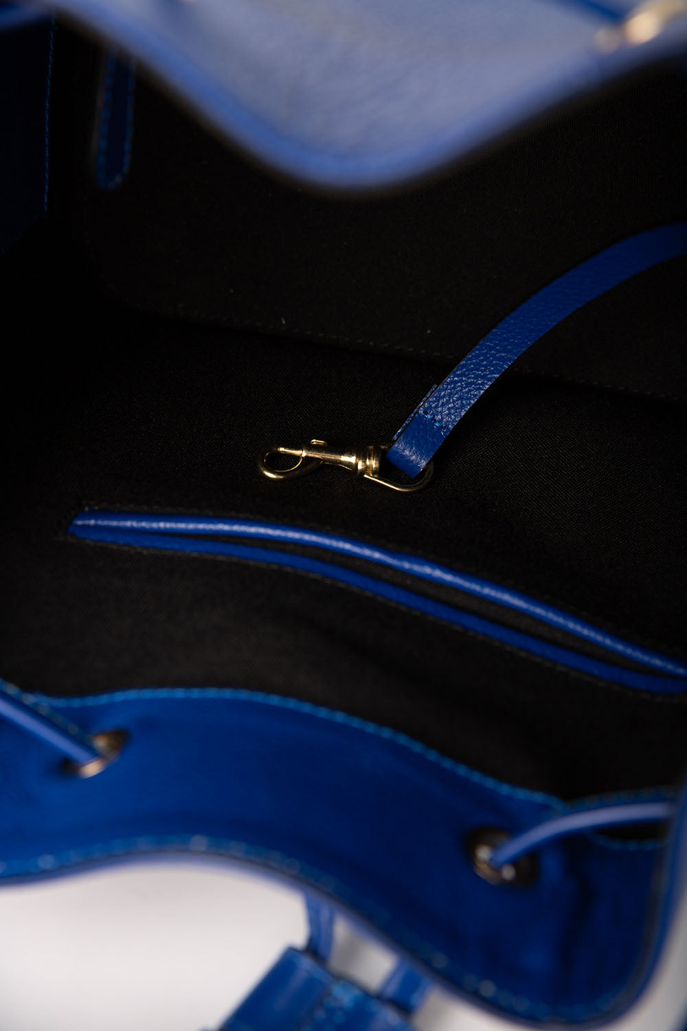 Clue Two Blue